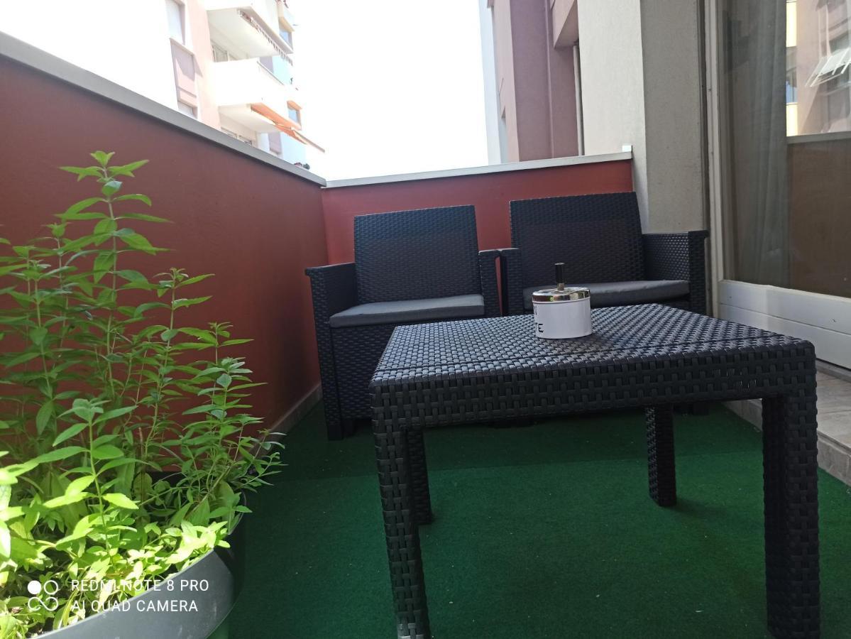 Super Appartement Avec Terasse Bischheim Esterno foto